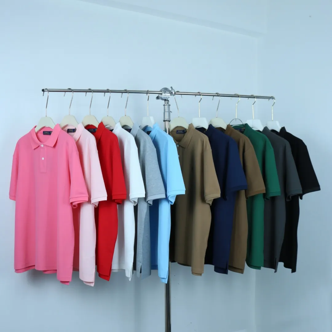 ：RL 002# Ralph Lauren polo T Same Style Size：XS-XL ： White Blue Gray Dark Gray Khaki Green Navy Blue Navy Blue Black Black Pink Classic Quality Classic ！ ！ polo T Classic ！ Same Style！ Quality ！ Size：XS S M L XL ：104/112/116/118/122 ： 66/68/70/72/74 ：44/46.5/48/49.5/51 ：21.5/22.5/23.5/25/26